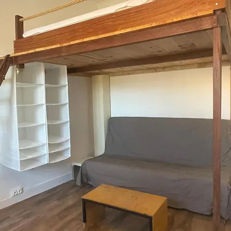 Climatise Au Centre Du Village Appartement