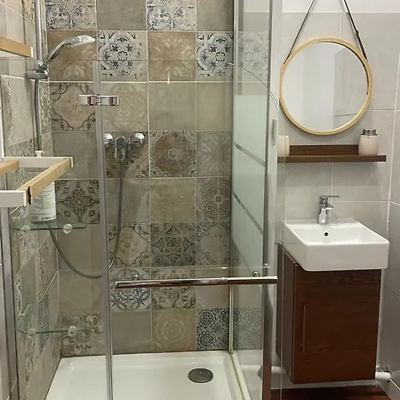 Climatise Au Centre Du Village * Saint-Michel-lʼObservatoire